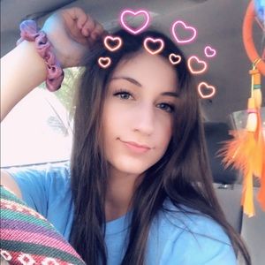 Meet your Posher, Hailey